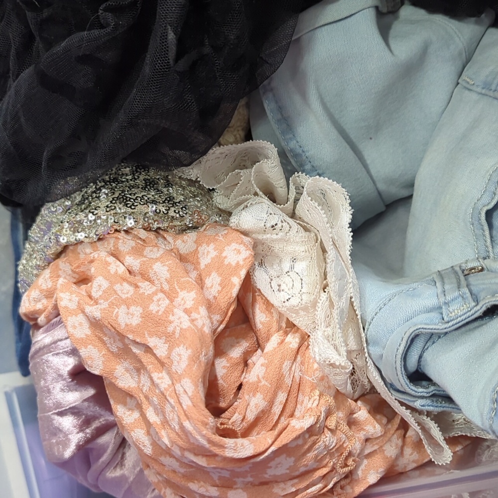 5LB MYSTERY CLOTHING BAG